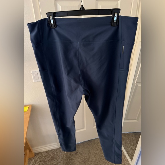 XXLarge Mondetta Blue Leggings - Picture 2 of 2